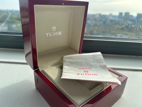 Tudor red box - tudor, 85.00.64
