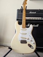Squire by Fender JV 82