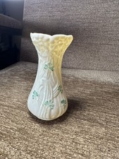 Belleek Vase Shamrocks Flower