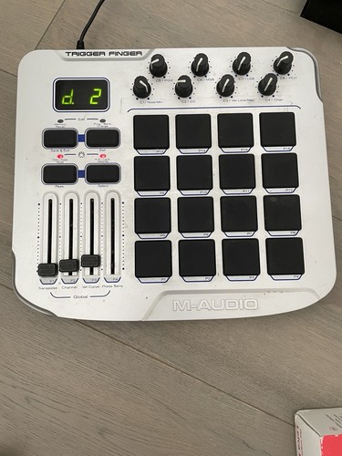 Audio trigger finger - m,