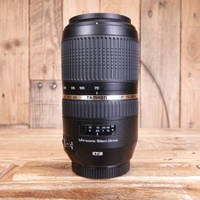 Tamron SP 70-300mm f/4-5.6 Di VC USD Zoom Lens for Canon EF-S with Hood - Fungus