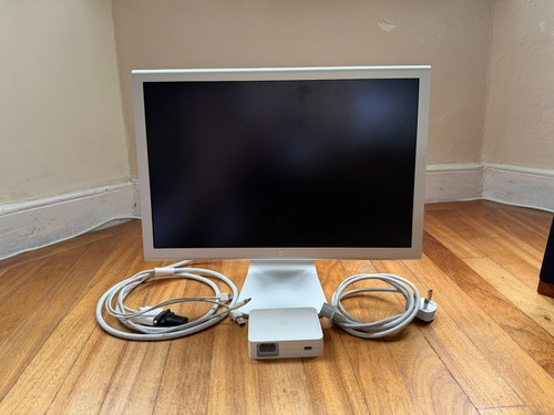 Classic apple cinema display - cinema,