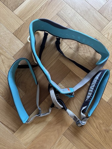 Black diamond climbing harness - black,