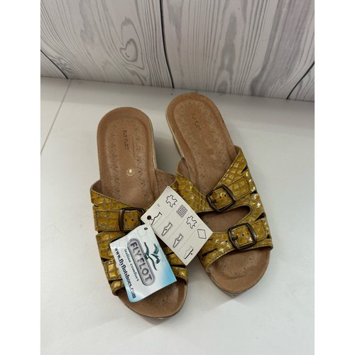 Fly flot sandal - womens, size