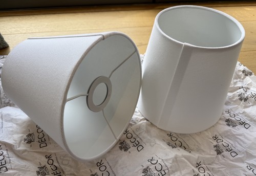Pair unused matching white - of,