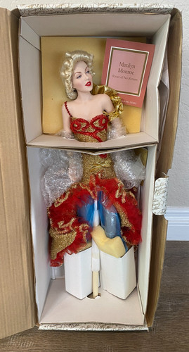 Franklin mint marilyn - mint,
