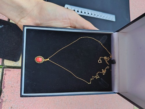 9ct gold chain and - 9ct, cabochon