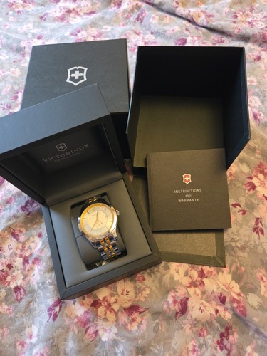Victorinox swiss army alliance - army,