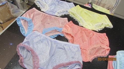 Job lot vintage knickers - ,
