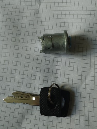 Mercedes slc c107 ignition - slc,