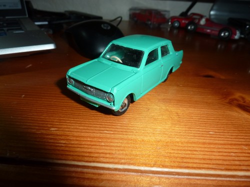 Dinky toys vauxhall viva - toys,