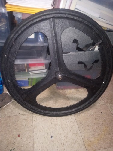 700c tri spoke front wheel - 700c,