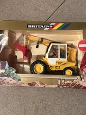 BRITAINS JCB LOADALL 520 SET -