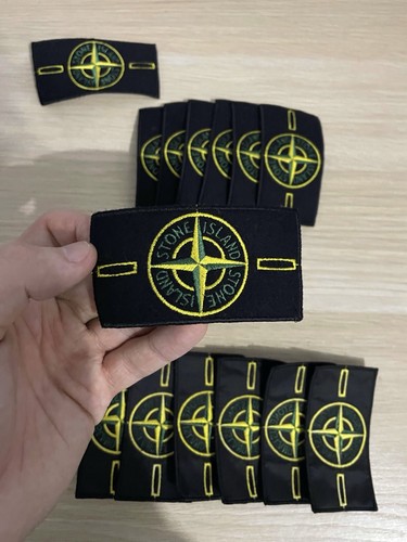 Stone island badge - island,