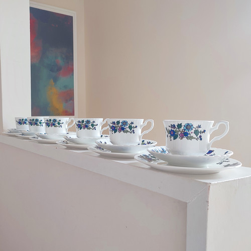Vintage mayfair pottery - 60's,