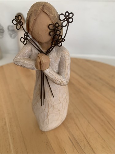 Willow tree figurine in - figurine,