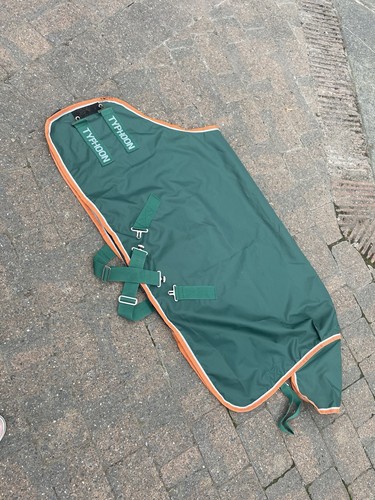 4ft worn once shires - 4ft,