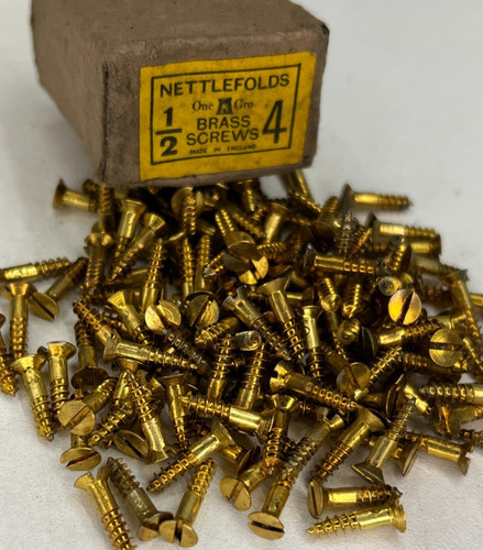 Box brass countersunk - box, screws