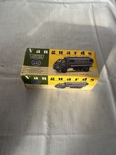 Vanguards VA7004 Courage Beers Bedford S Type Tanker Scale 1/64