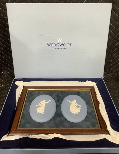 Lord wedgwood dancing hours - wedgwood,