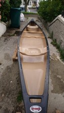 Old Town Discovery 15' 8" Canoe, in good condition