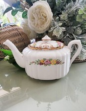 RARE VINTAGE Royal albert
