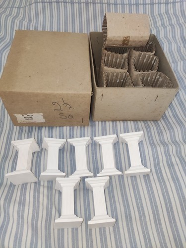 Vintage plaster cake - x,