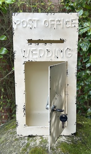 Vintage lovely large - vintage, metal