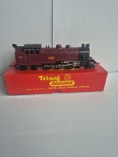 TRIANG R56 Maroon Baltic Tank