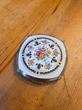 Vintage Stratton Floral Design