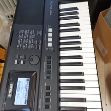 YAMAHA Digital Keyboard