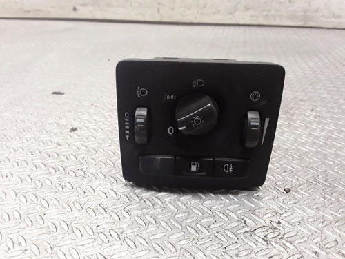 Volvo s40 2008 light switch - s40,