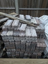 MARSHALLS CONCRETE BLOCK PAVING PRIORA 200X100X60MM burnt ochre 