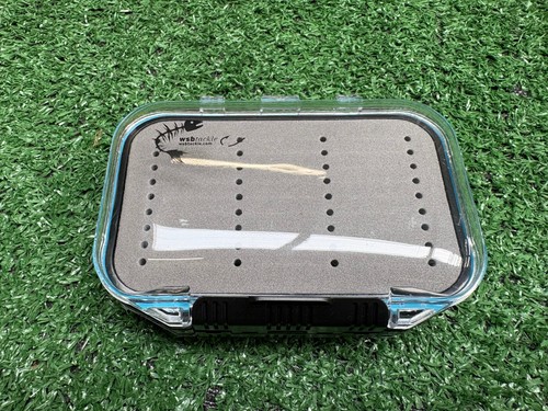 Double sided fly - sided, box