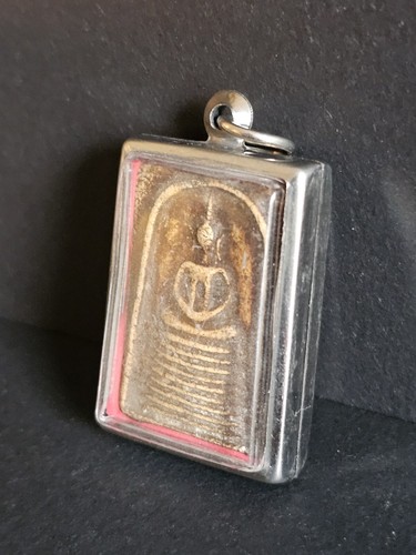 Antique thai buddhist amulet - antique,