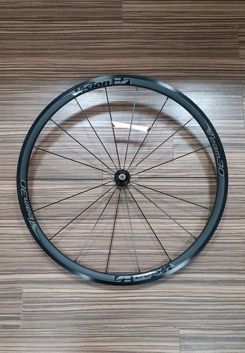 Vision team 700c front - vision,