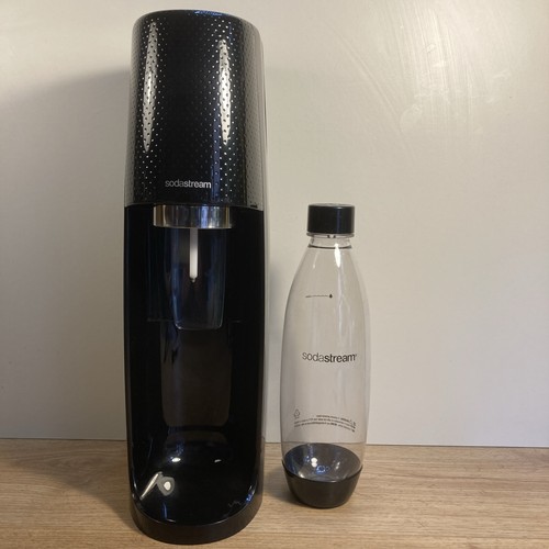 Sodastream fizzy drinks - drinks, maker