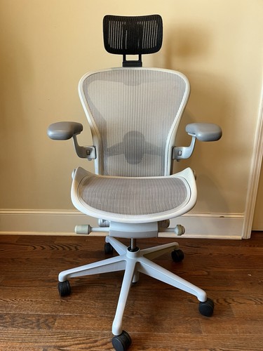 Herman miller aeron office - herman,