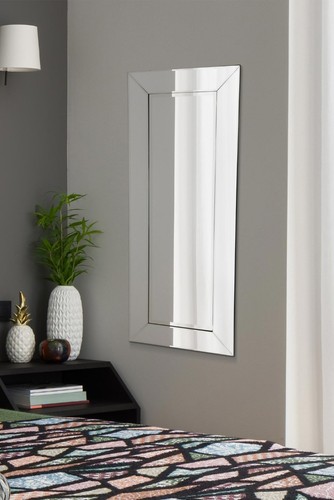 Large mirror single - mirror, edge