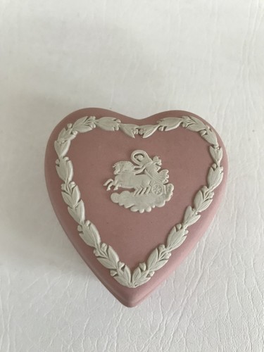 Wedgwood pink jasperware small - wedgwood,