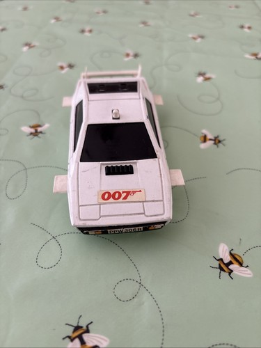 Corgi 007 lotus esprit - corgi,
