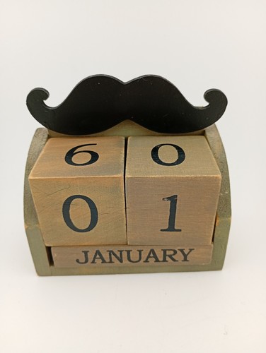 Wooden block daily calendar - wooden,
