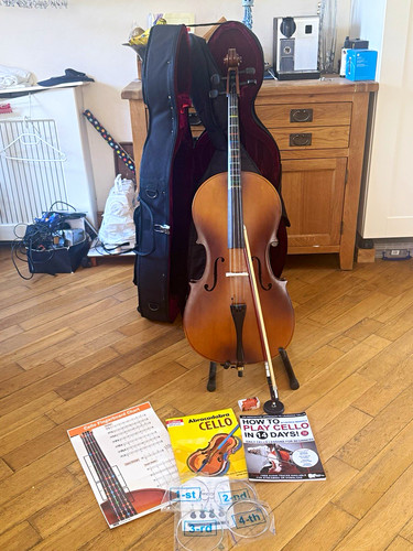 Acoustic cello 4 - 1/2, 4-string