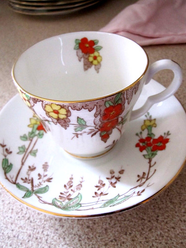Vintage pretty stanley bone - vintage,pretty,stanley,