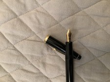 Cross Black Fountain Pen - circa 1990's vintage