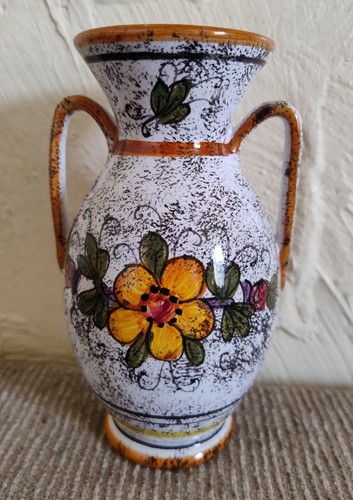 Vintage deruta urn vase - vintage,