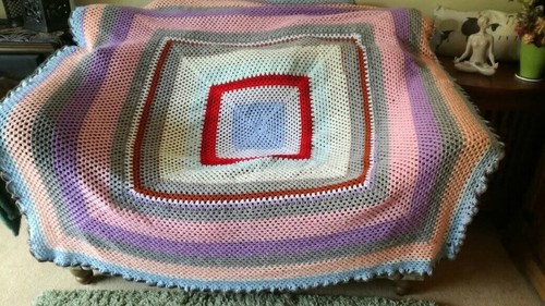 Vintage crochet throw blanket - vintage,
