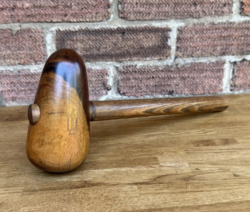 Vintage monument brand lignum - brand,