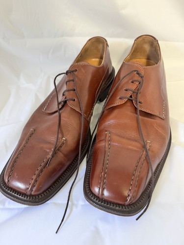 Lloyd riviers oxford - riviers, in