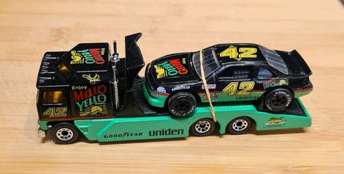 Matchbox nascar kenworth - nascar,